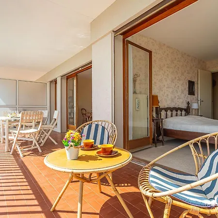 Les Mimosas-8 By Interhome Appartement