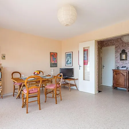 Apartamento Les Mimosas-8 By Interhome